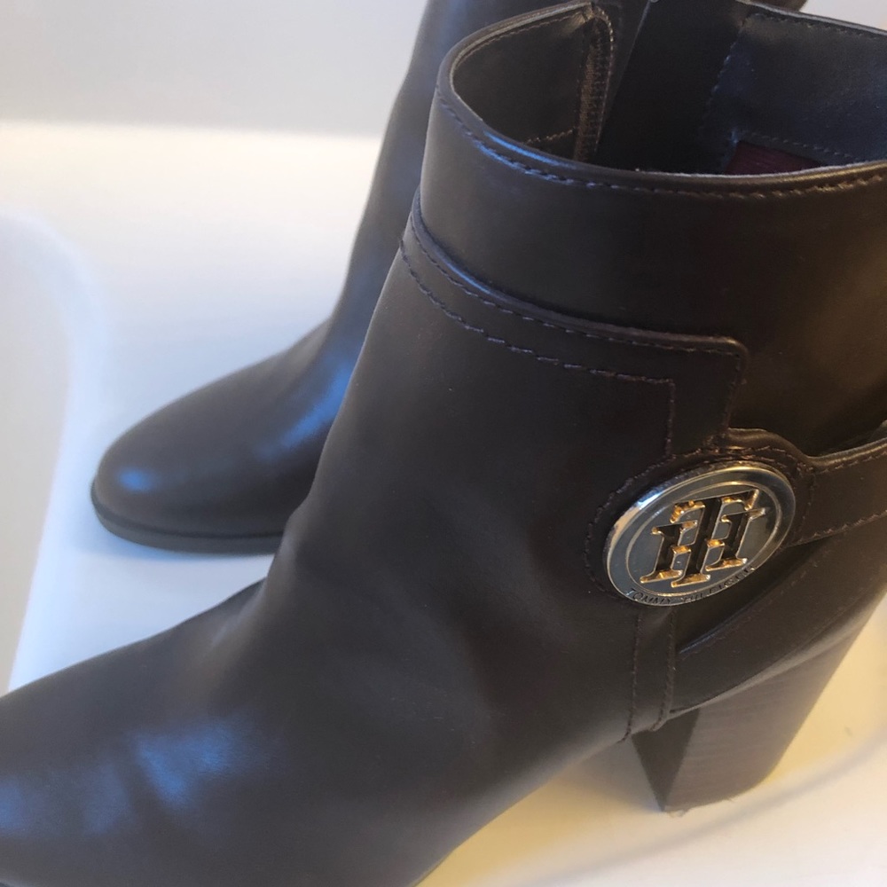 Tommy Hilfiger boots